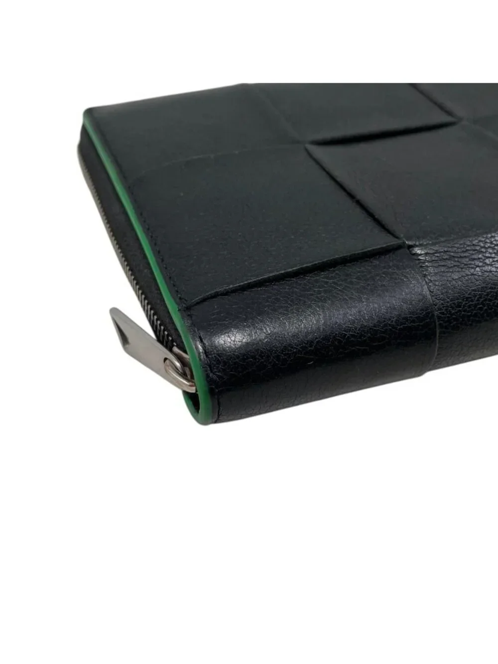 Bottega Veneta Wallet Cassette Zip Around Intrecciato Cuffleather Black Green